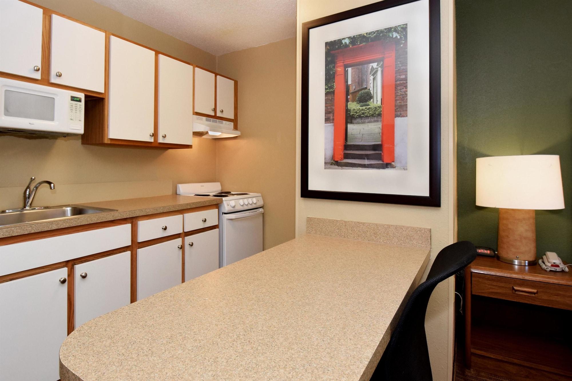 Extended Stay America Select Suites - Rockford - State Street Ngoại thất bức ảnh