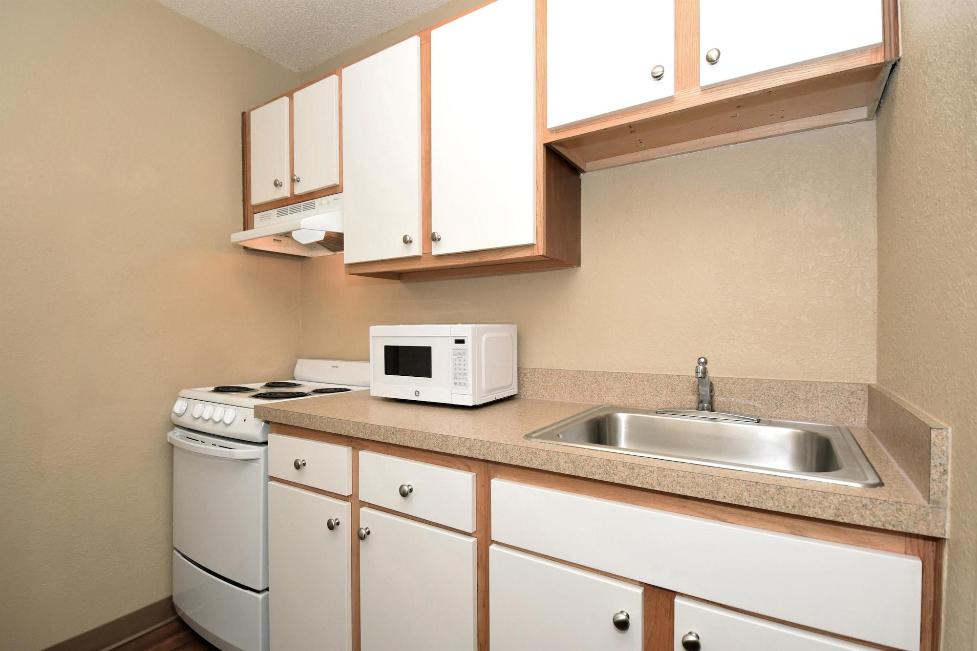 Extended Stay America Select Suites - Rockford - State Street Ngoại thất bức ảnh