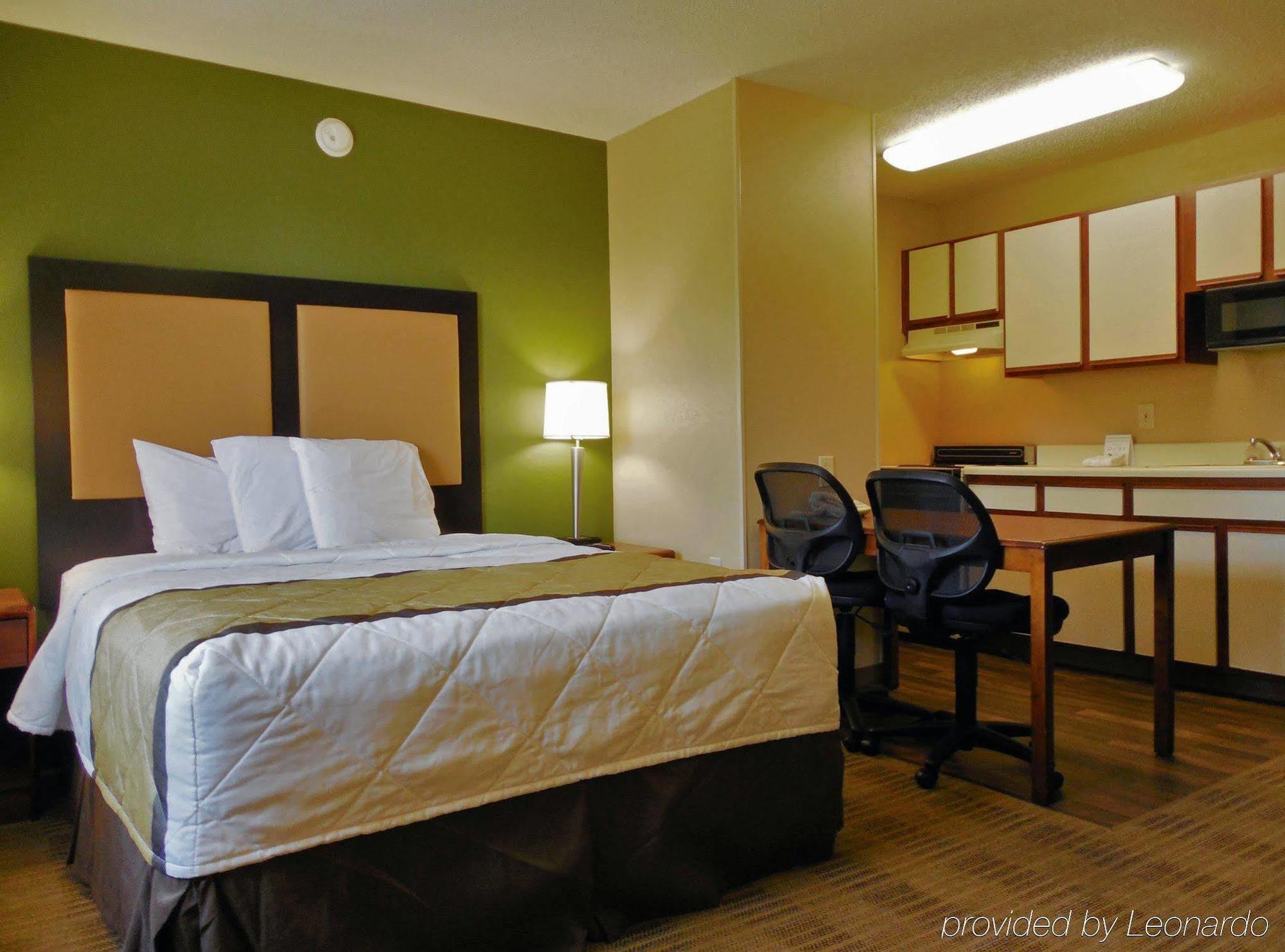 Extended Stay America Select Suites - Rockford - State Street Ngoại thất bức ảnh