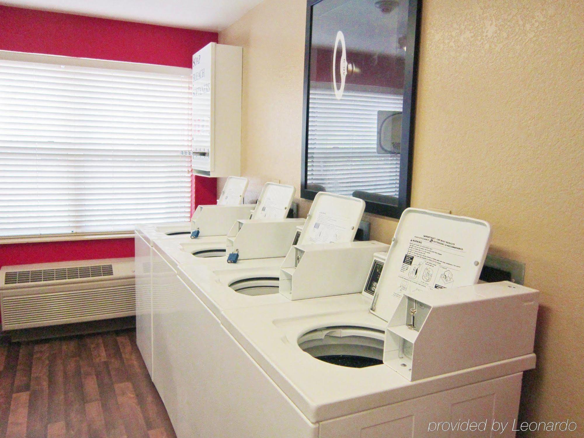 Extended Stay America Select Suites - Rockford - State Street Ngoại thất bức ảnh